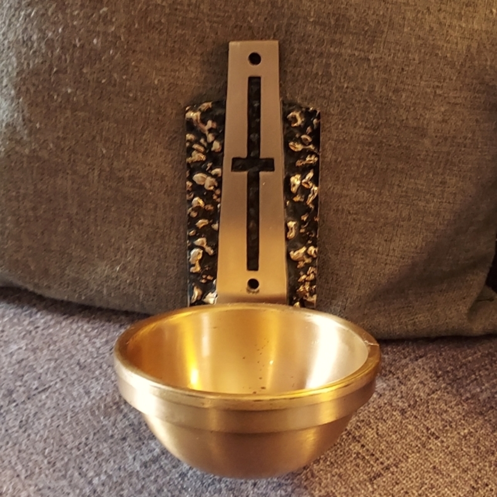 Holy Water Brass Font Wall Mont Textured Cross